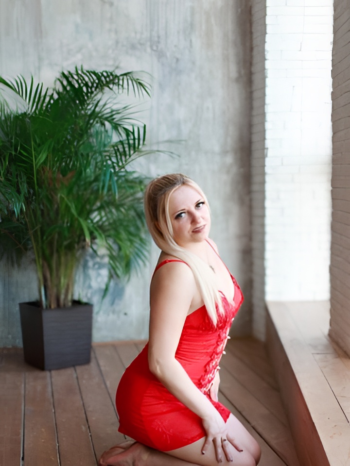 Екатерина привлекальеная девушка из Рефтинский цена от 2500 руб