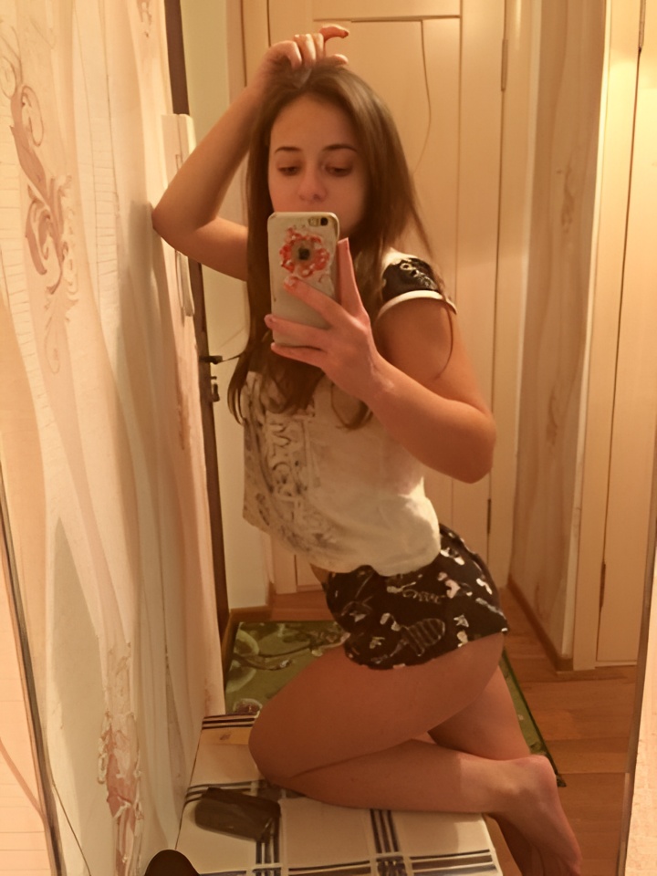 Индивидуалка Леся, доступна для личного знакомства от 10000 руб