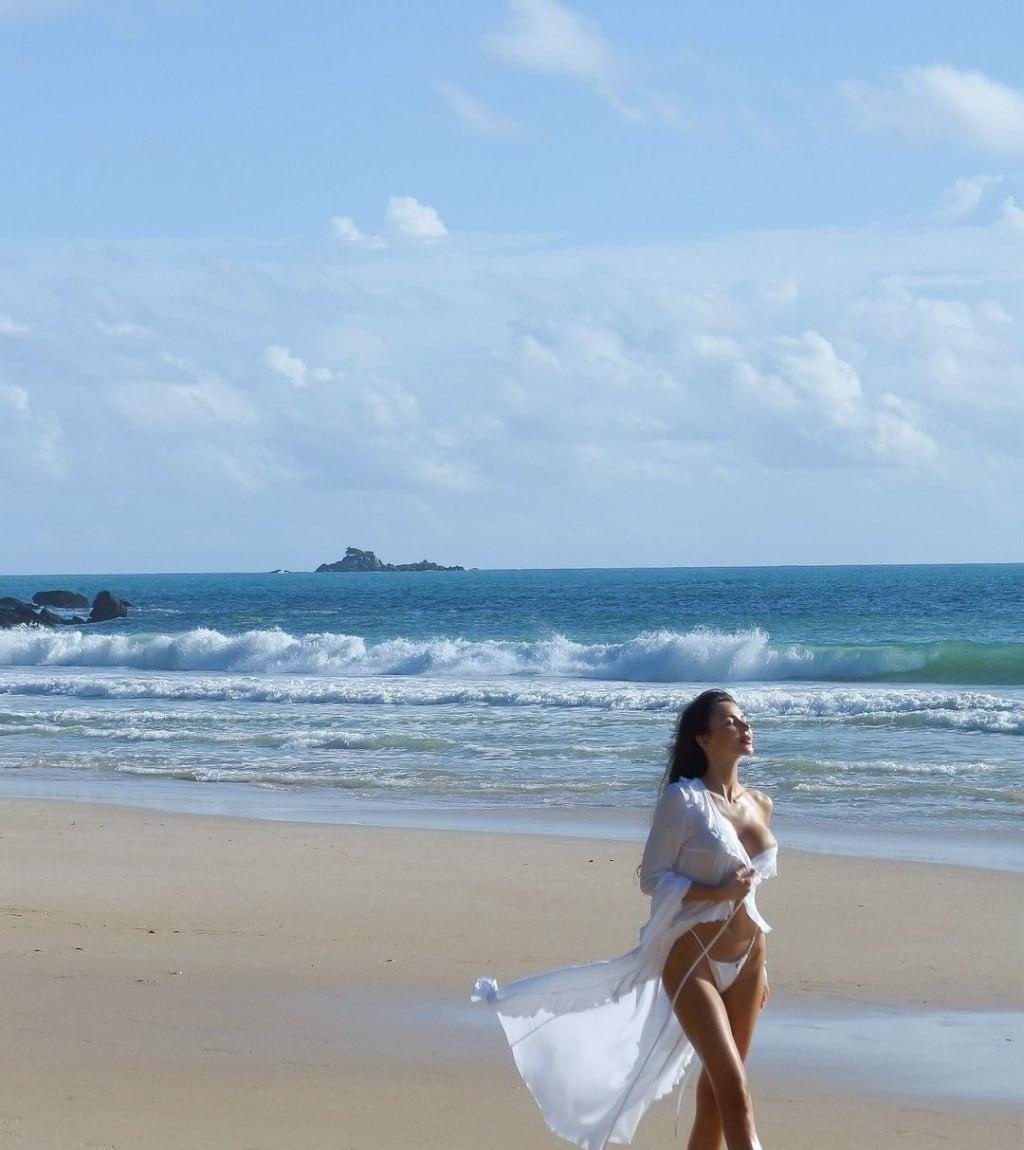 Снежана привлекальеная девушка из Рефтинский цена от 6000 руб