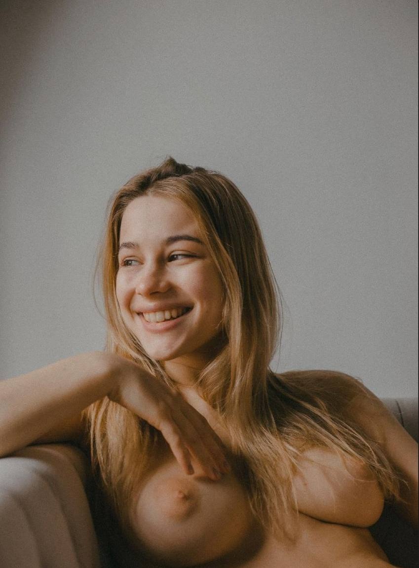 Индивидуалка Яночка, доступна для личного знакомства от 8000 руб