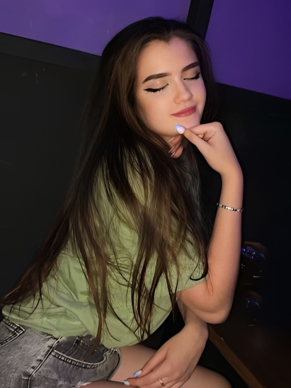 Белла привлекательная девушка из Рефтинский цена от 2000 руб