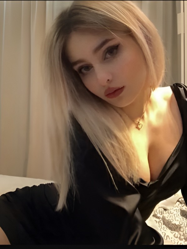 Ирина привлекательная девушка из Рефтинский цена от 4000 руб