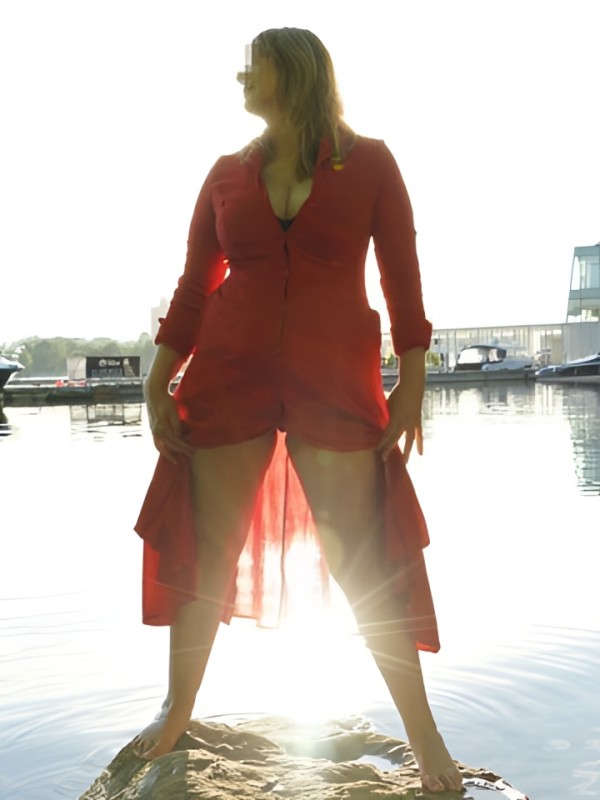 Летиция привлекательная девушка из Рефтинский цена от 2500 руб