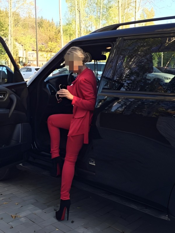 Виталина привлекательная девушка из Рефтинский цена от 1500 руб